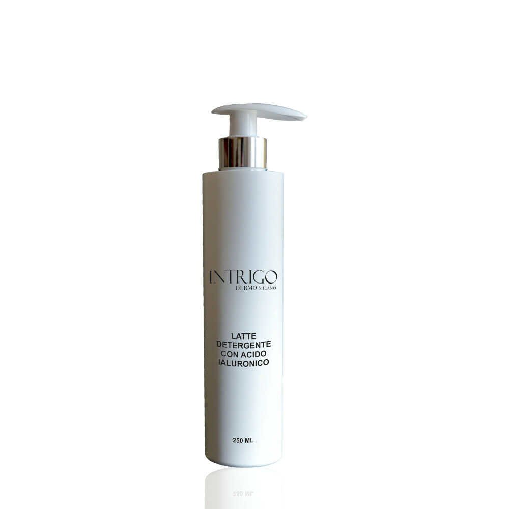 latte-detergente-microneedling-con-ialuronico-intrigo