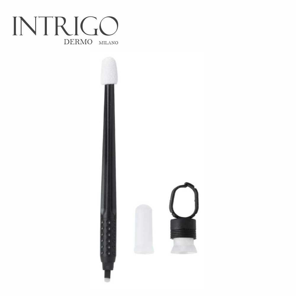 manipolo-microblading-per-sopracciglia